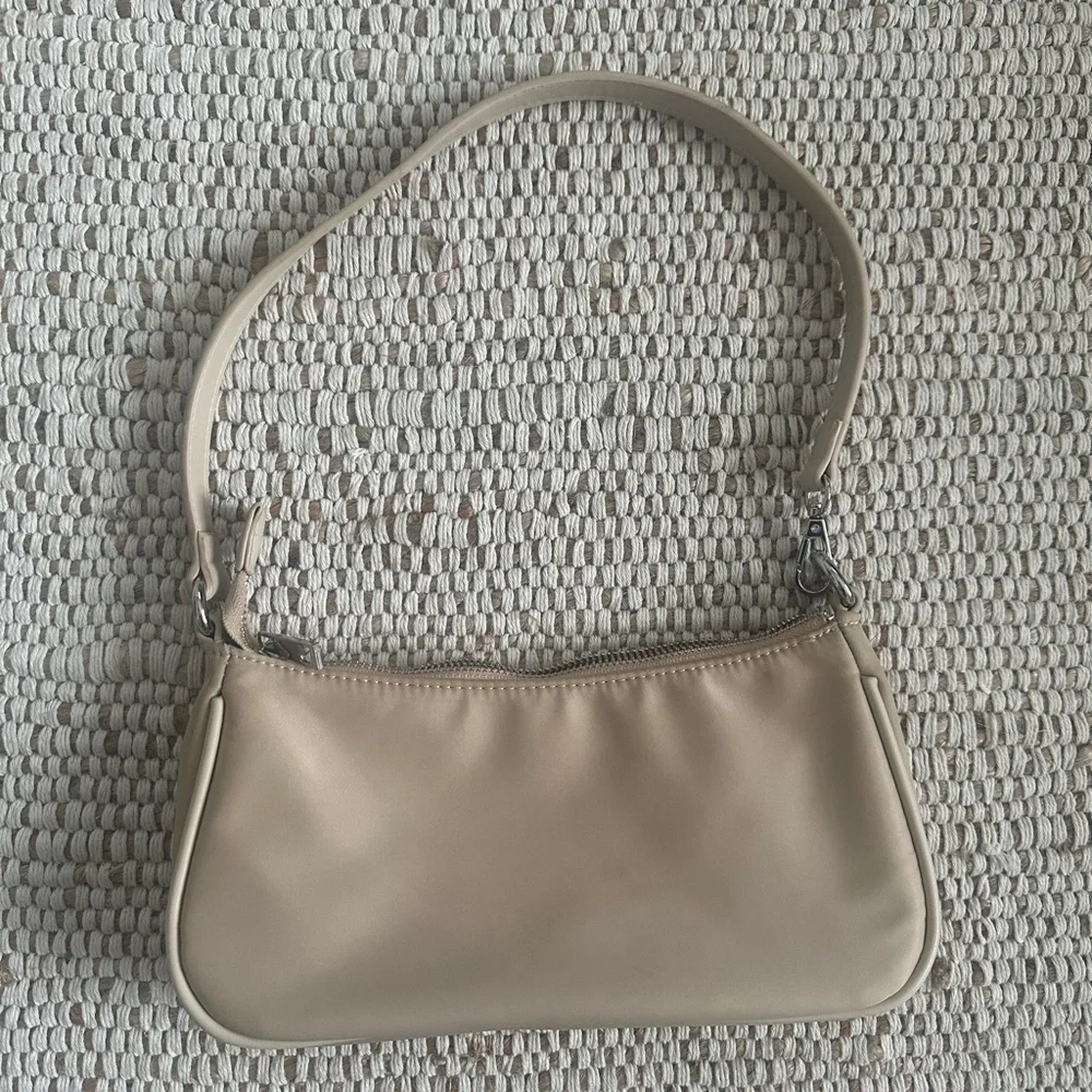 Shoulder Bag - Picture 2 of 4